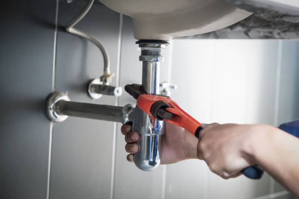 Best Shower Repair Services  in Middlefield, OH
